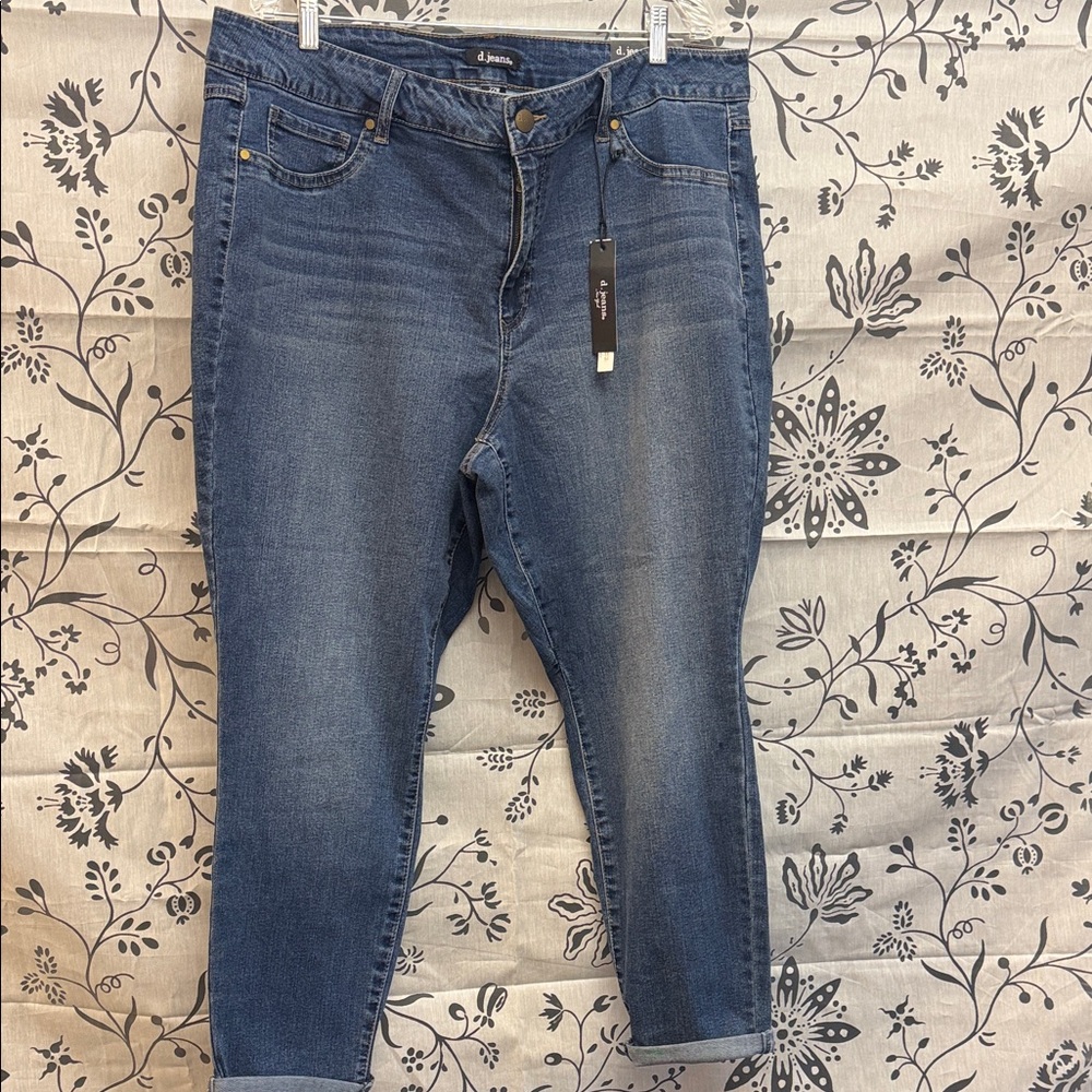 d. jeans Women's Classic Blue Ankle Jeans
